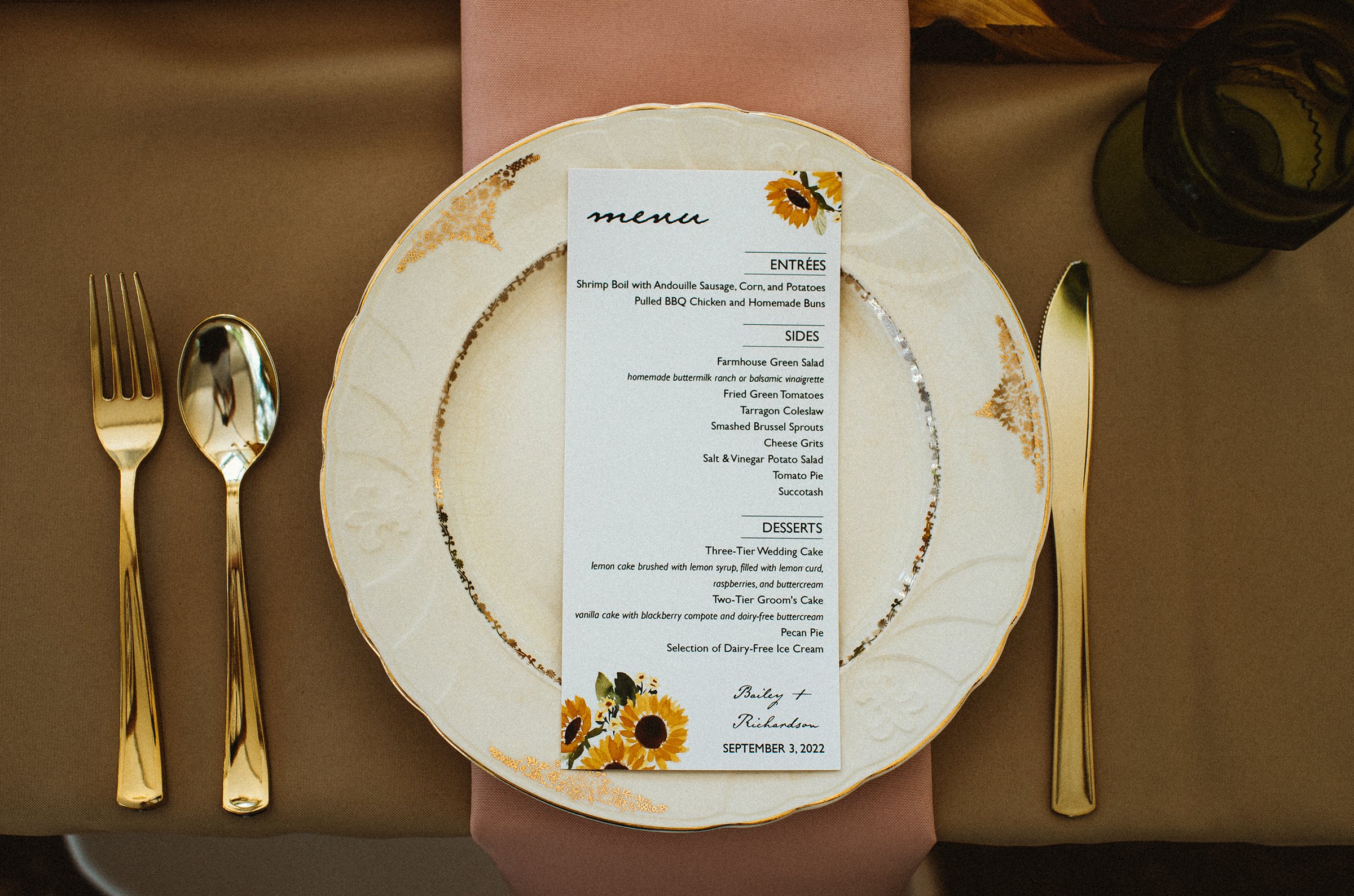 Boston-wedding-details-dinnerset.jpg